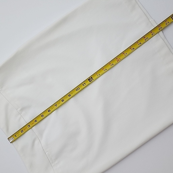 Carriere Studio Cream Lined Pencil Skirt Back Lined Slit Side Zipper Size 32 - Picture 10 of 11